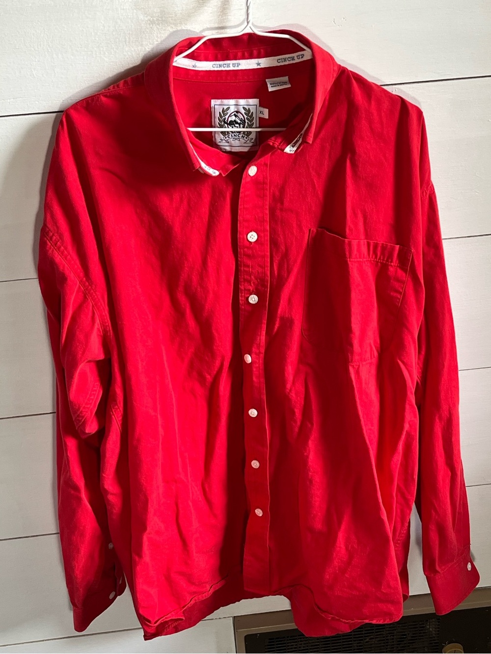 Cinch Men's Red Button-Down Embroided Shirt (L/XL)